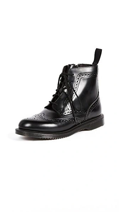 Dr. martens delphine outlet 8-eye brogue boot