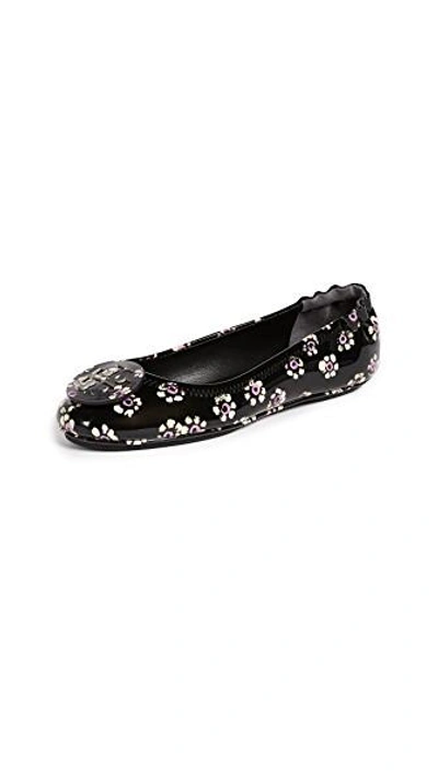 Shop Tory Burch Minnie Travel Ballet Flats In Black Stamped Floral
