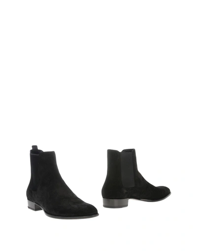 Shop Saint Laurent Man Ankle Boots Black Size 7 Soft Leather