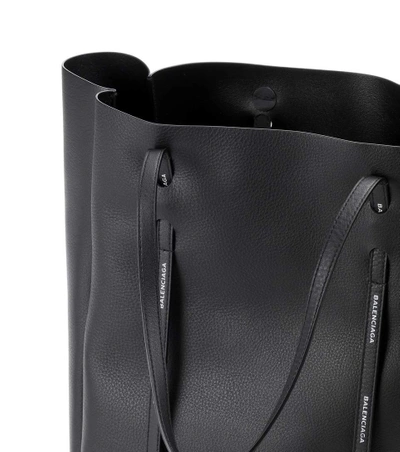 Shop Balenciaga Everyday M Leather Tote In Black