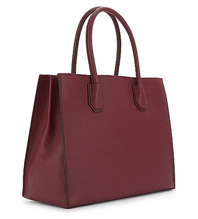 Shop Michael Michael Kors Mercer Large Grained Leather Tote Bag In Mulberry