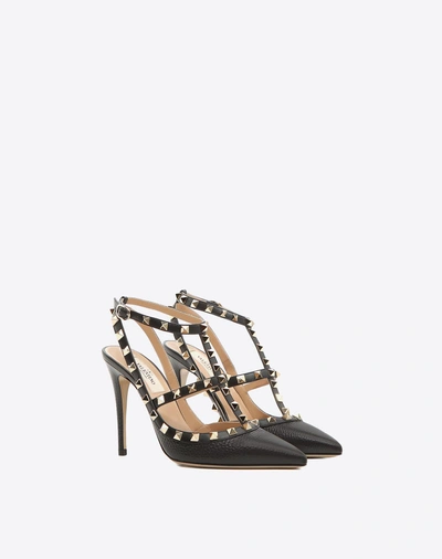 Valentino Garavani Studded Leather Decollete Pumps In Black