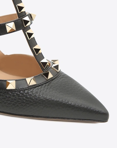 Valentino Garavani Studded Leather Decollete Pumps In Black