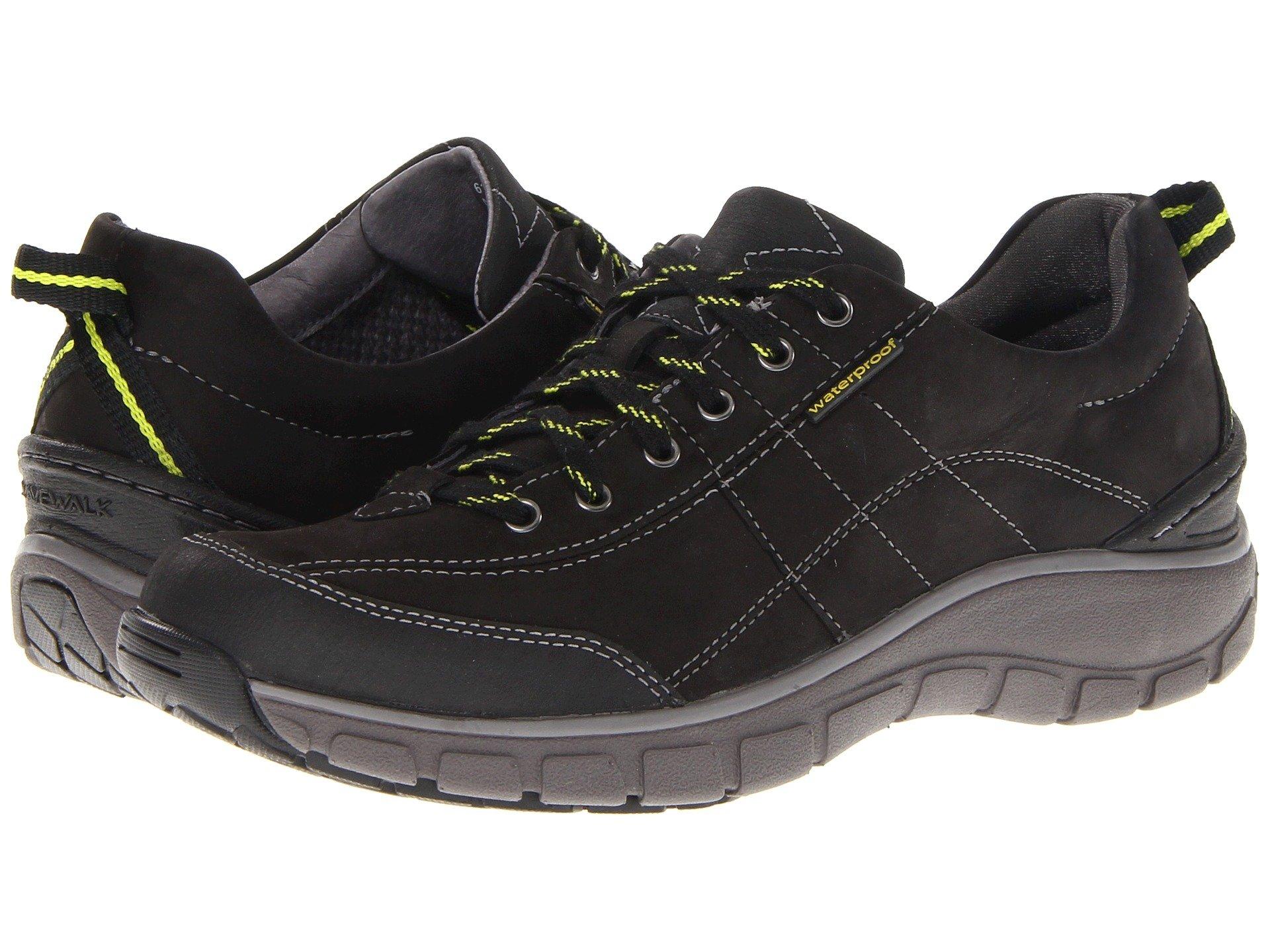 clarks wave trek