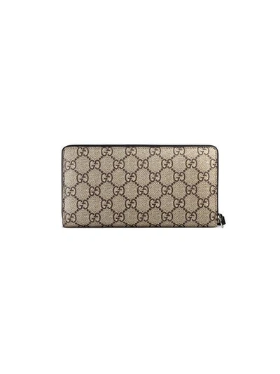 Shop Gucci Bee Print Gg Supreme Zip Around Wallet In Neutrals