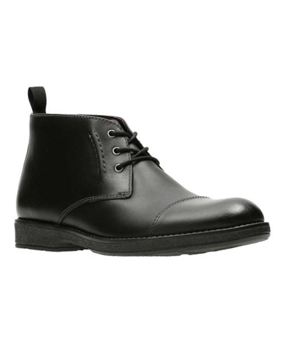 clarks black chukka