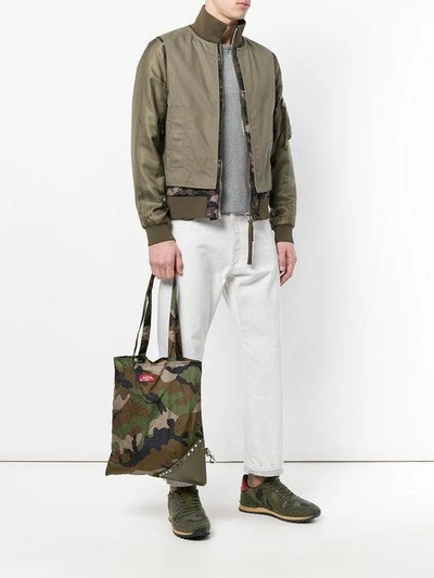 Shop Valentino Garavani Shopper Mi Camouflage-print In Green