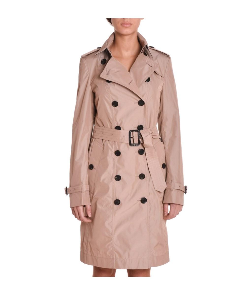 pink burberry raincoat