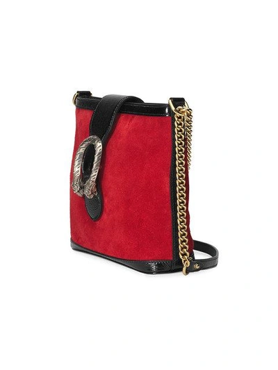 Shop Gucci Dionysus Medium Bucket Bag - Red