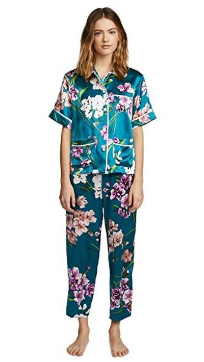 Shop Olivia Von Halle Daria Barbara Pj Set In Jade Print