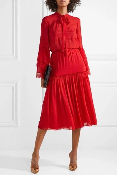 Shop Giambattista Valli Gathered Silk-chiffon Midi Skirt In Red