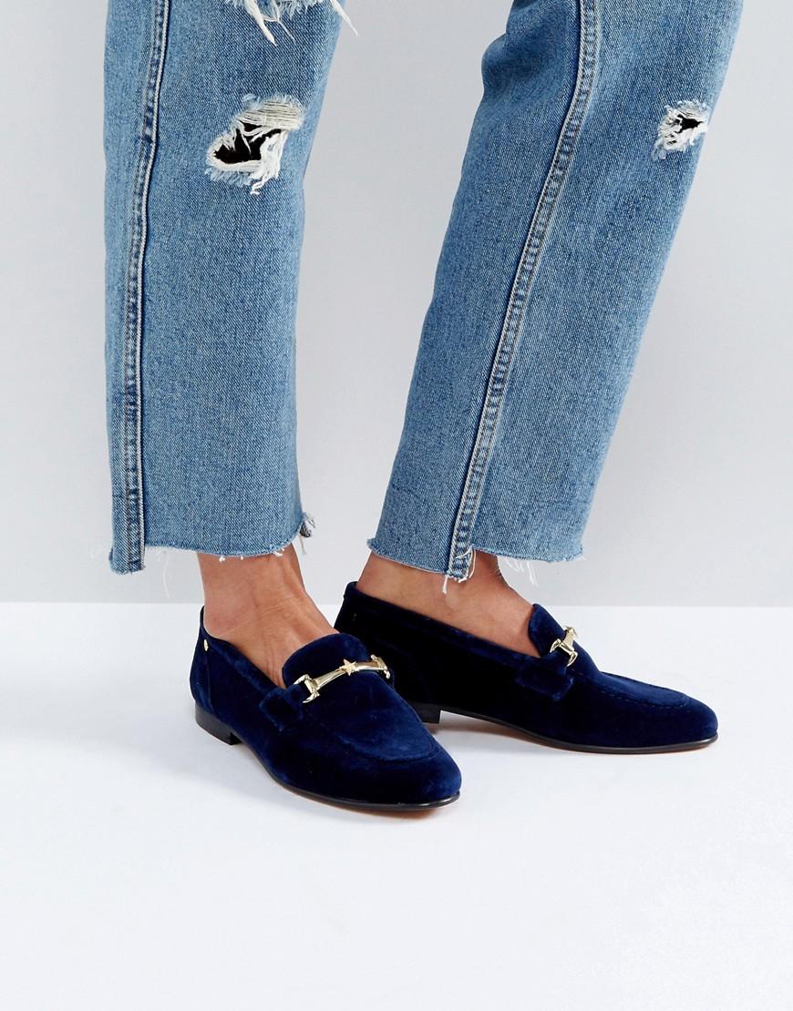 tommy hilfiger navy blue loafers