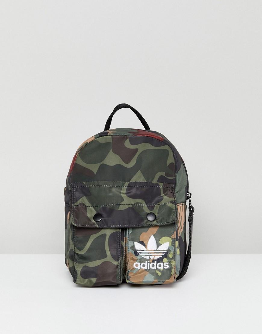 mini camo backpack