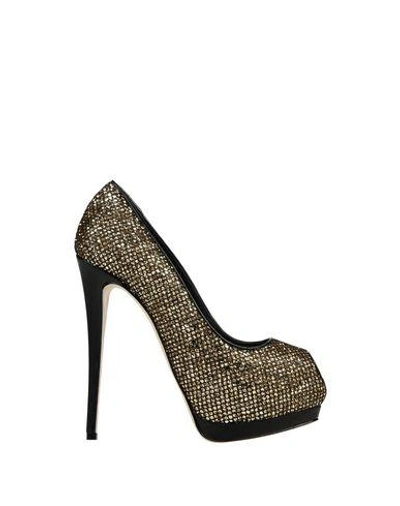 Shop Giuseppe Zanotti Pump In Gold