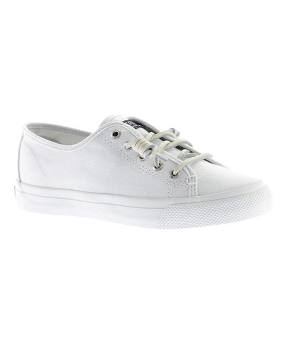 white canvas sperrys