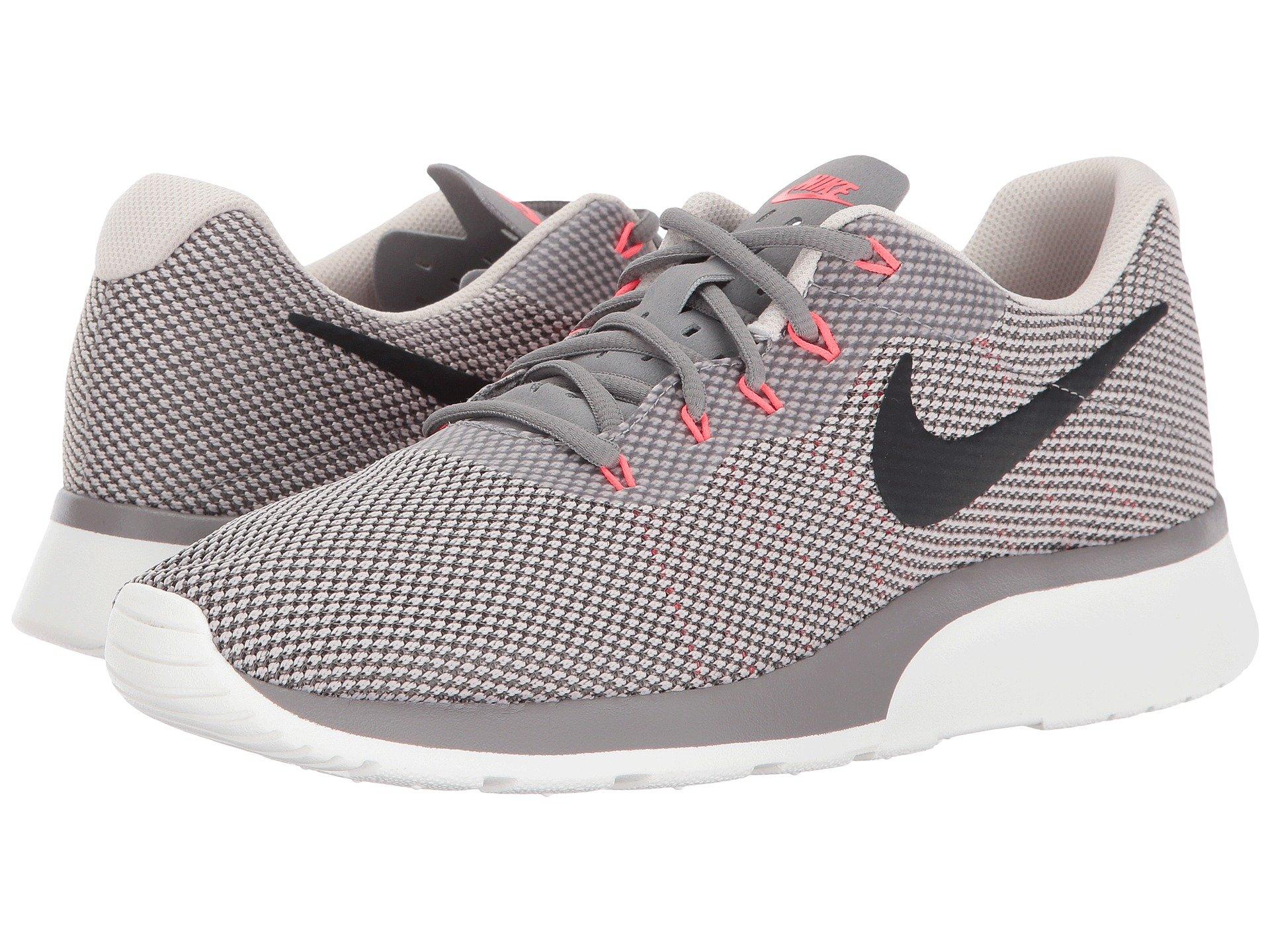 nike tanjun racer red