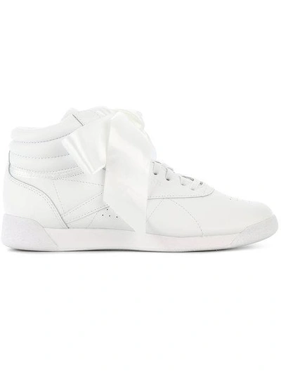 Schaap staan erger maken Reebok Freestyle Bow Leather High Top Trainers In White | ModeSens
