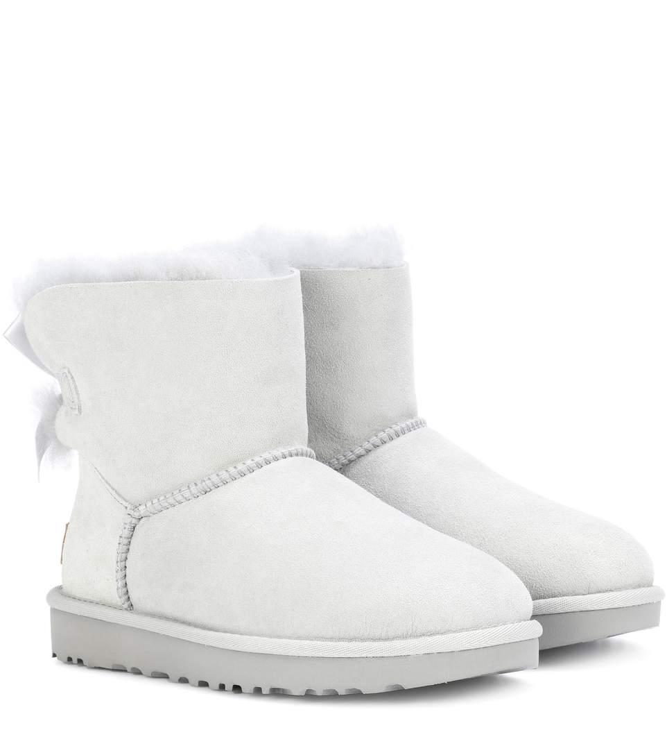 white bailey bow uggs