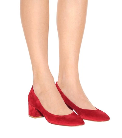 Shop Gianvito Rossi Exclusive To Mytheresa.com - Linda 45 Suede Pumps In Red