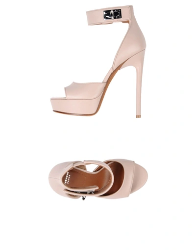 Shop Givenchy Sandals In Light Pink