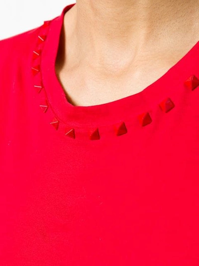 Shop Valentino Rockstud Trim T-shirt - Red