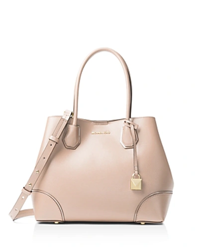 Shop Michael Michael Kors Mercer Gallery Snap Medium Leather Tote In Soft Pink/gold