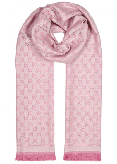 Shop Gucci Gg Monogrammed Light Pink Wool Scarf In Ivory