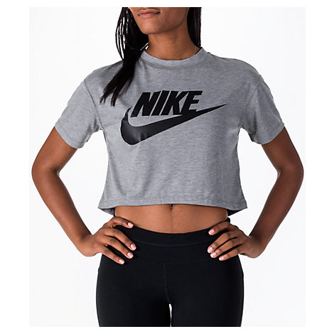 nike essential cropped tee