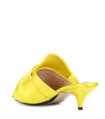 Shop N°21 Ronny Satin Sandals In Yellow
