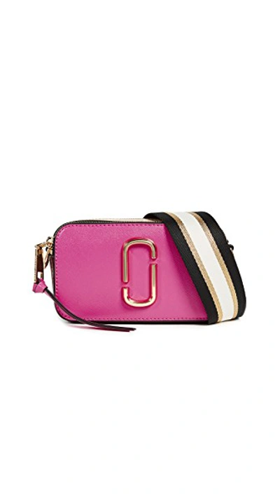 Shop Marc Jacobs Snapshot Cross Body Bag In Tulip Pink