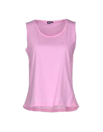 Shop Blauer T-shirt In Pink