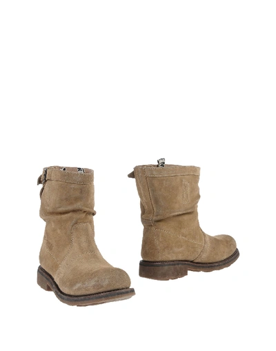 Shop Bikkembergs Stiefelette In Khaki