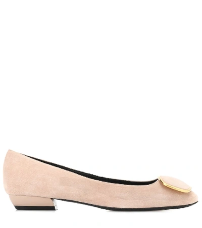 Shop Roger Vivier Vertigo Suede Ballerinas In Pink