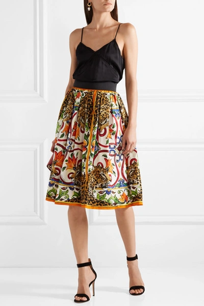 Shop Dolce & Gabbana Maiolica Pleated Printed Cotton-poplin Skirt In Orange