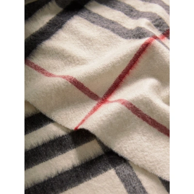 Shop Burberry The Classic Cashmere Scarf In Check In White