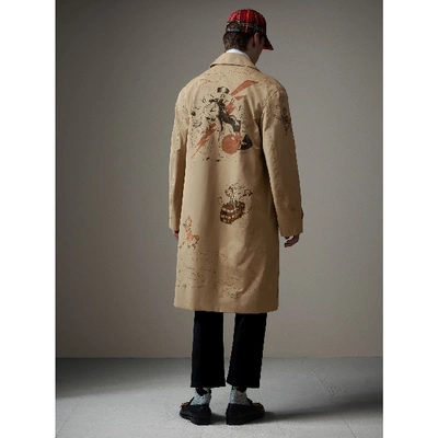 Burberry sketch print store car coat