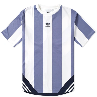 Adidas originals nova retro cheap oversized t-shirt in grey