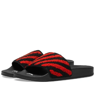 Shop Off-white Off Flyknit Slider In Red