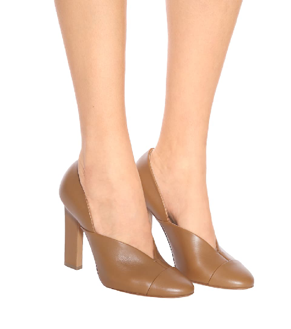 Victoria Beckham Lucie Leather Pumps In Brown | ModeSens