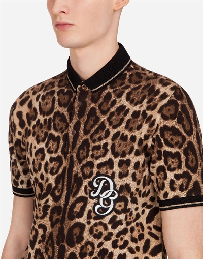 Shop Dolce & Gabbana Polo In Printed Cotton Piqué With Patch In Leopard