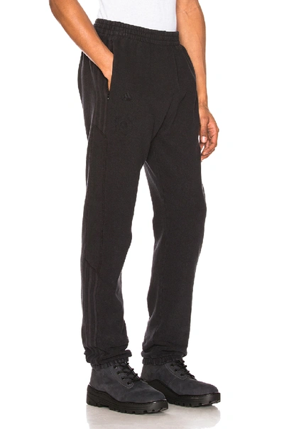 yeezy season 5 calabasas sweatpants