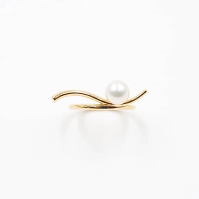 Shop Anna Machado Jewelry Pearl Surfing A Gold Wave Ring