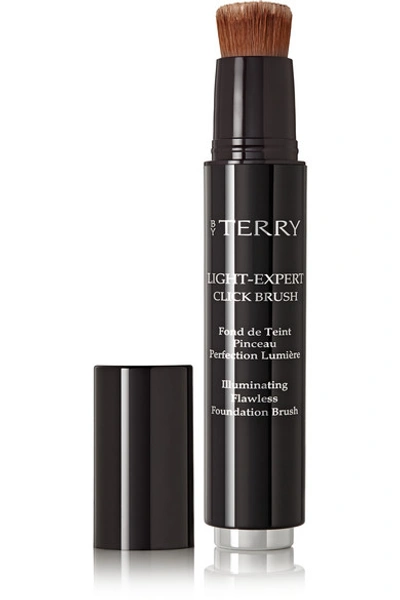 Shop By Terry Light-expert Illuminating Flawless Foundation Brush In Neutrals