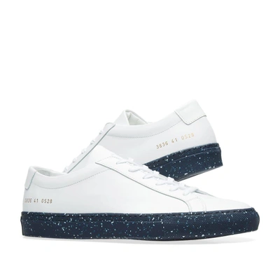 Shop Common Projects Woman By  Achilles Low Confetti Sole In White