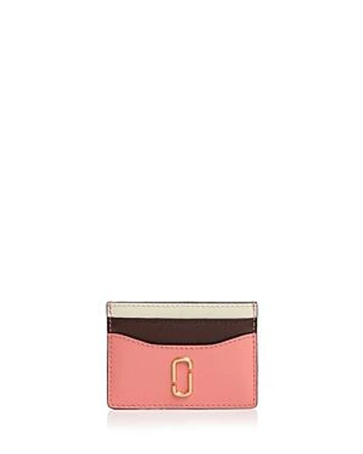 Shop Marc Jacobs Snapshot Leather Card Case In Coral Multi/gold