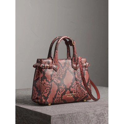 Shop Burberry The Small Banner Aus Pythonleder In Peony