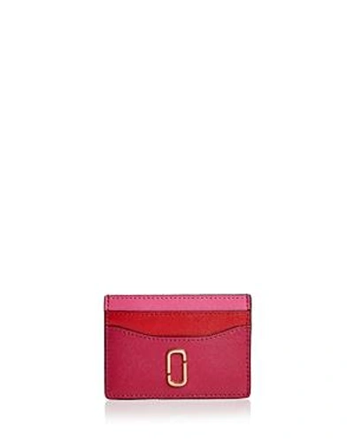 Shop Marc Jacobs Snapshot Leather Card Case In Hibiscus