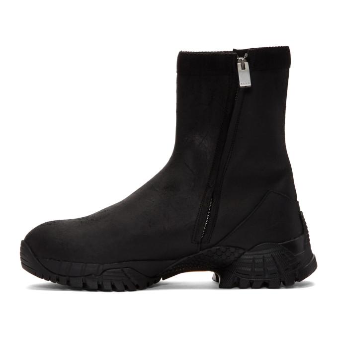 laceless hiking boots