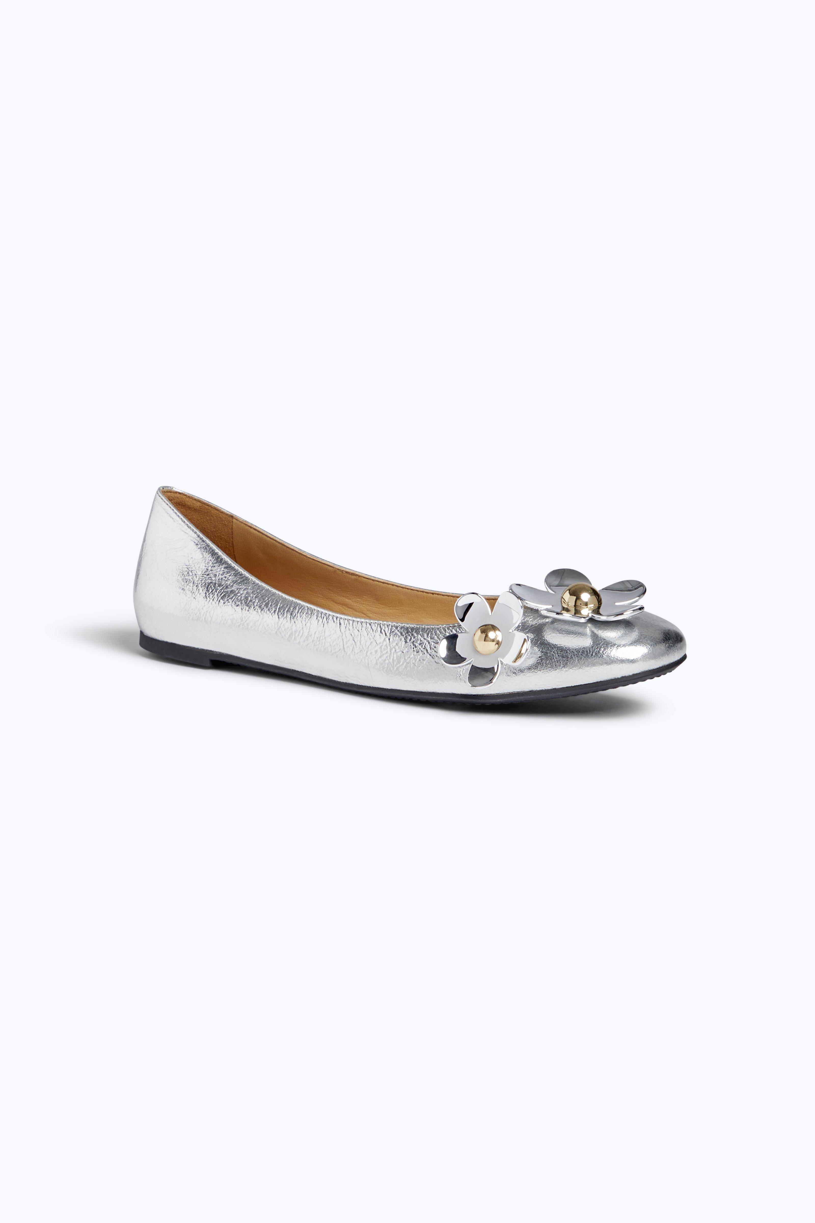marc jacobs daisy flats