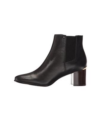 calvin klein chelsea boots womens